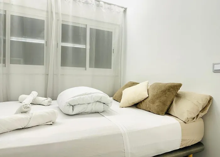 Avakian Suite Valencia